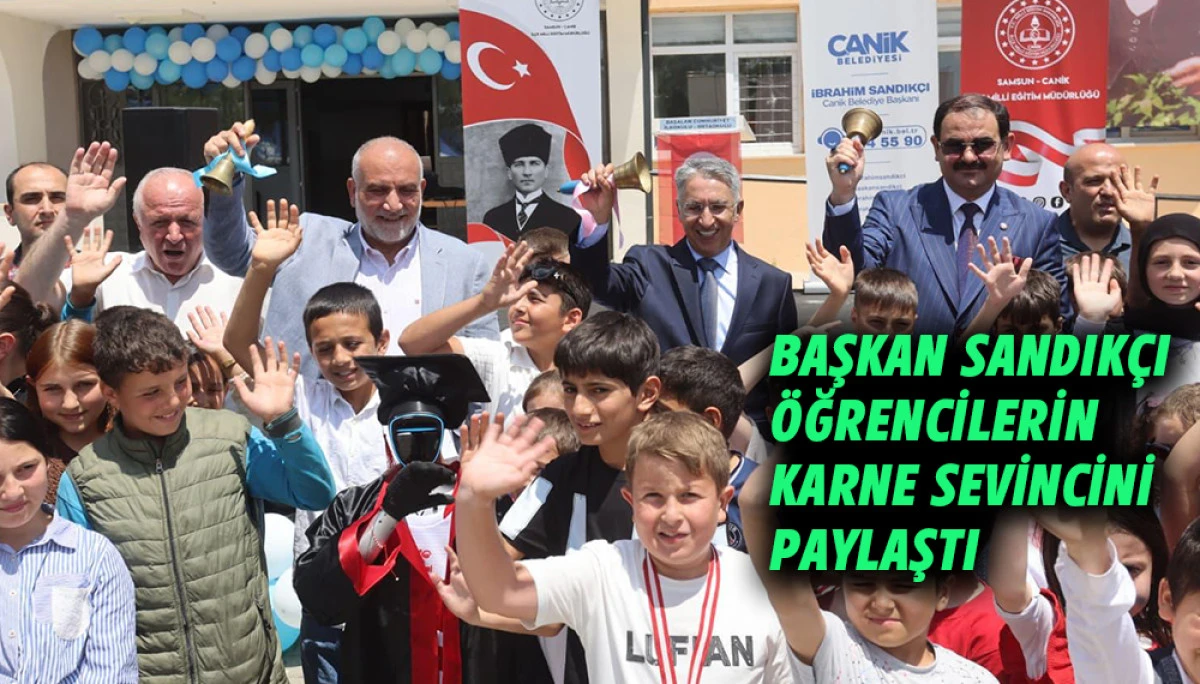Başkan Sandık&ccedil;ı &Ouml;ğrencilerin Karne Sevincini Paylaştı 