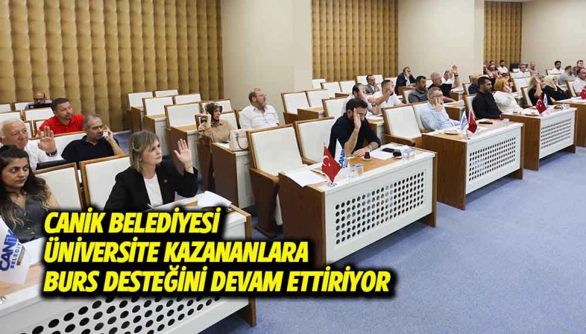 Canik Belediyesi &Uuml;niversite Kazananlara Burs Desteğini Devam Ettiriyor