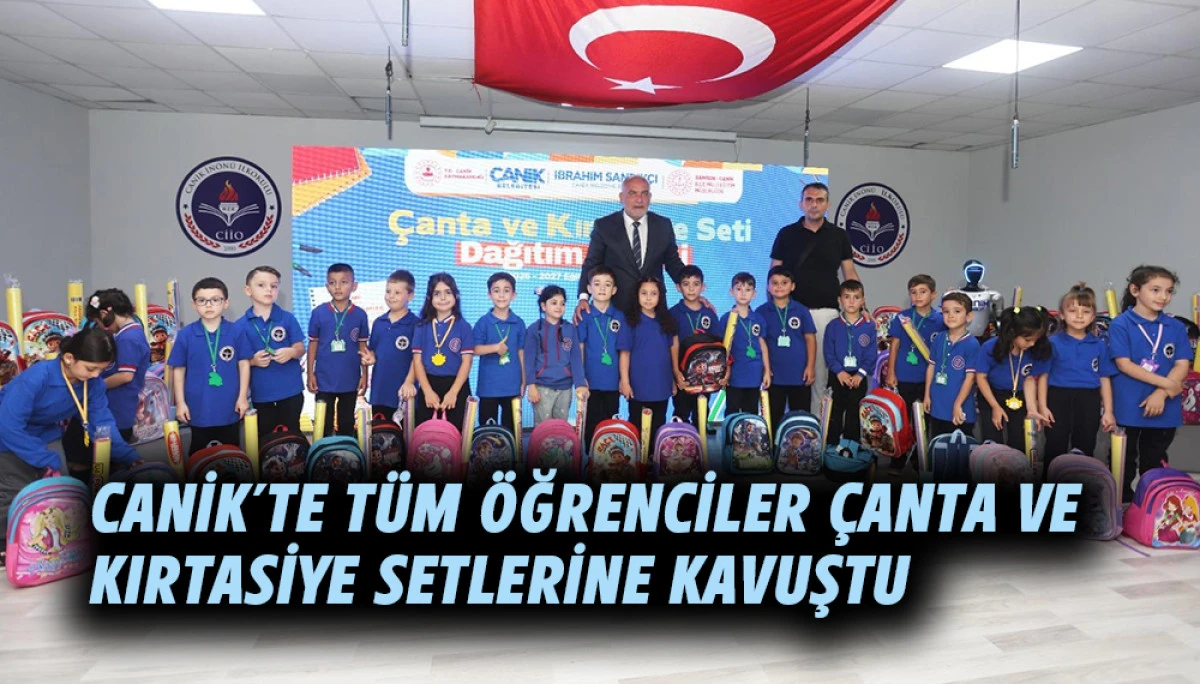  Canik'te T&uuml;m &Ouml;ğrenciler &Ccedil;anta ve Kırtasiye Setlerine Kavuştu 